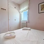 Hauzify I Del Castell Villa