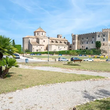 Hauzify I Del Castell Villa *