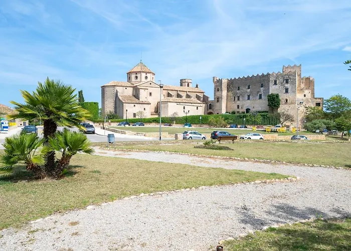 Hauzify I Del Castell Vila *